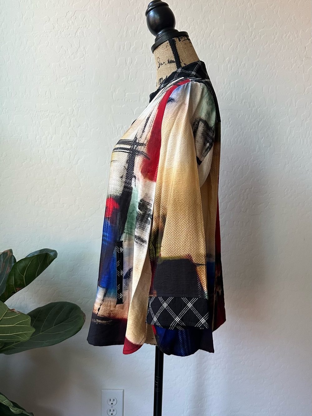 NWT Ali Miles Woven Abstract Multi Checked Stand Collar 3/4 Sleeve Tunic Size PM - Picture 2 of 8